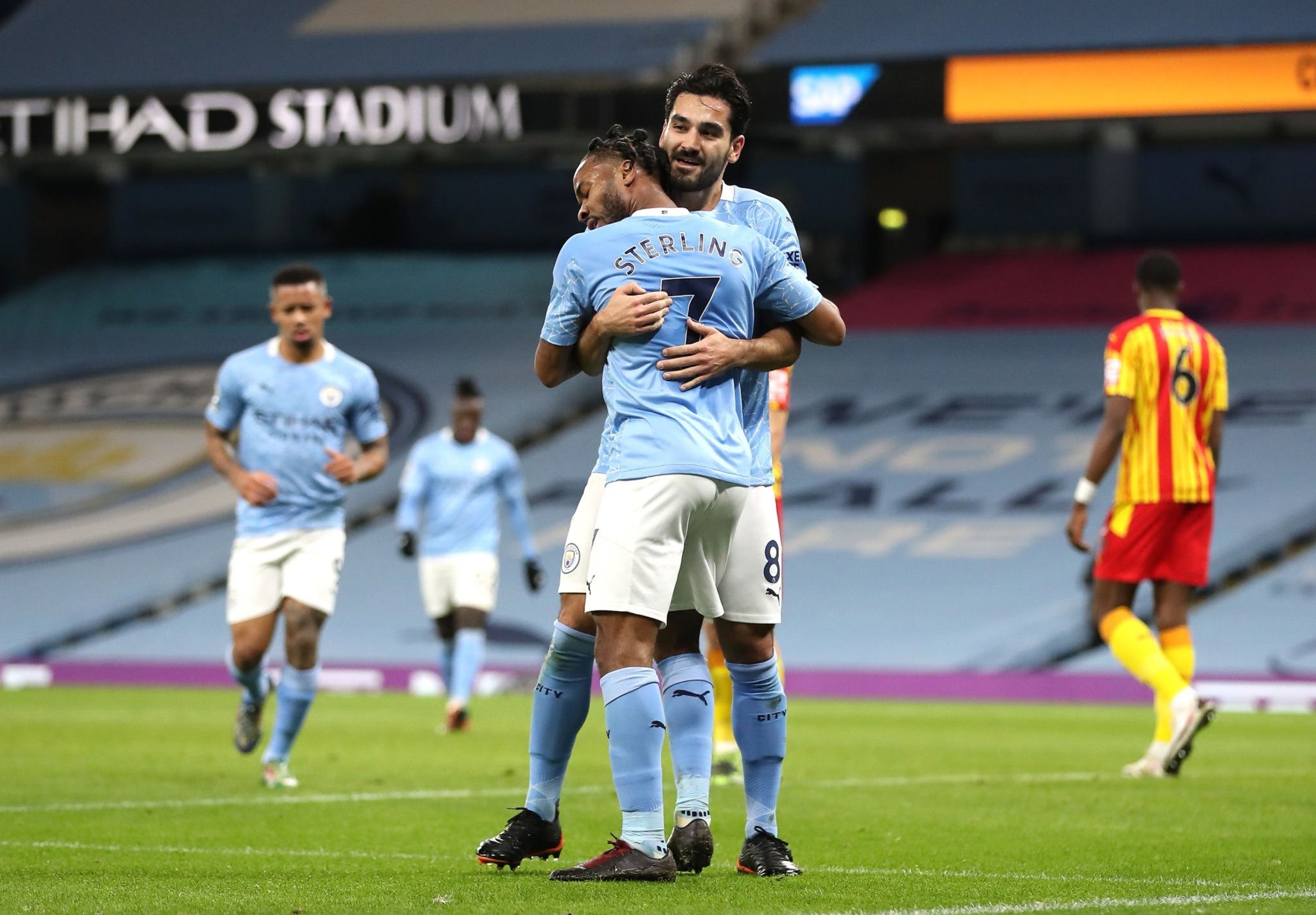 她在滑雪运 她在滑雪运