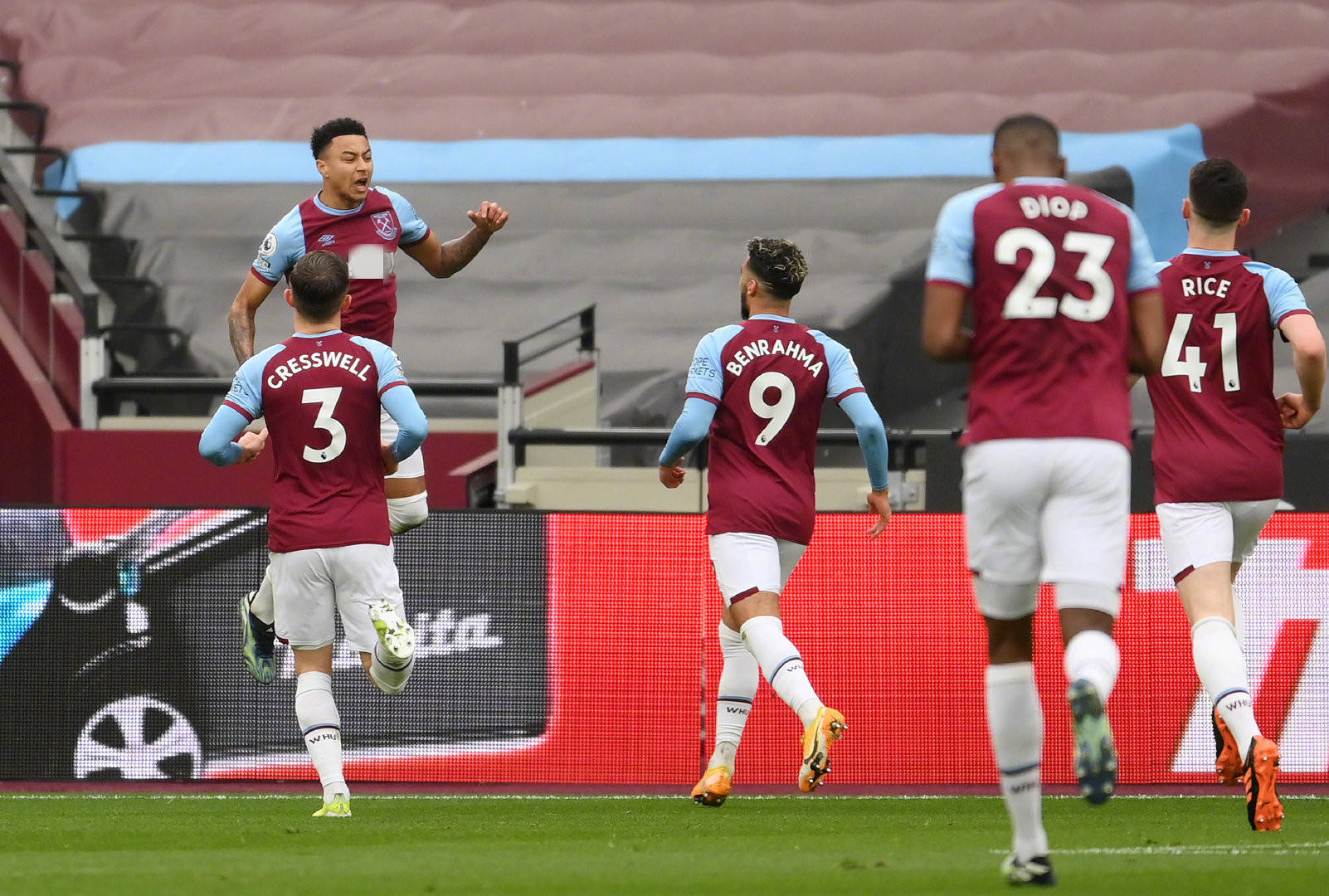 更是在策略 更是在策略